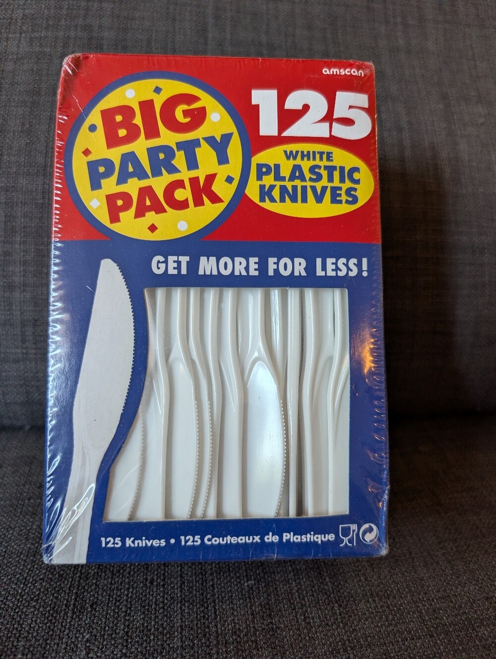 Plastic knives Party 125 Piece Set!
